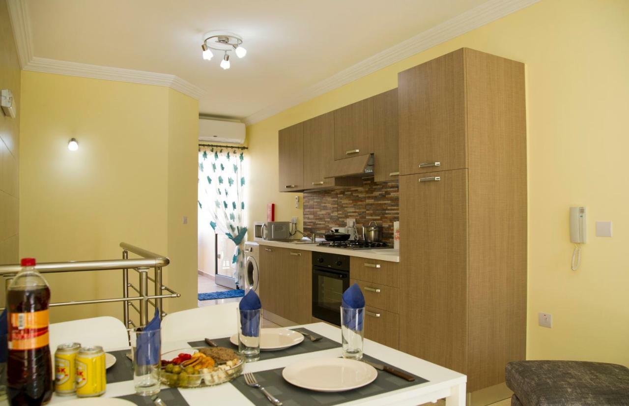 Sliema Duplex 1 Bedroom Apartment With 2 Bathrooms- Sleep 4 Ngoại thất bức ảnh